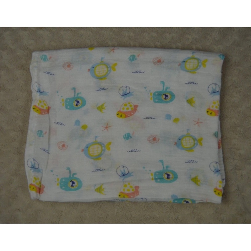 Monarca Submarine Baby Blanket Swaddle Muslin Bamboo Tropical Fish Underwater